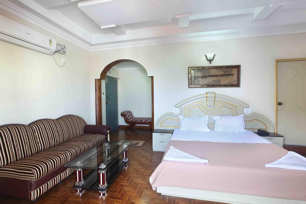 Hotel Chithra Kanyakumari Exterior photo