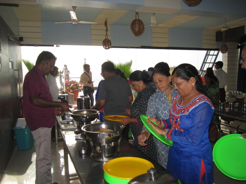 Hotel Chithra Kanyakumari Exterior photo